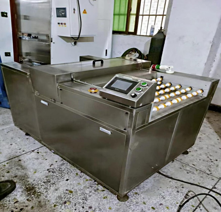 Automatic Deburring Machine
